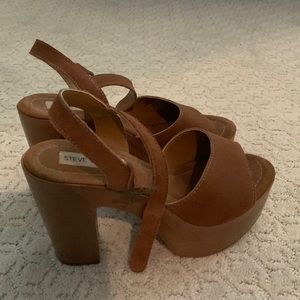 Steve Madden Platform Sandals